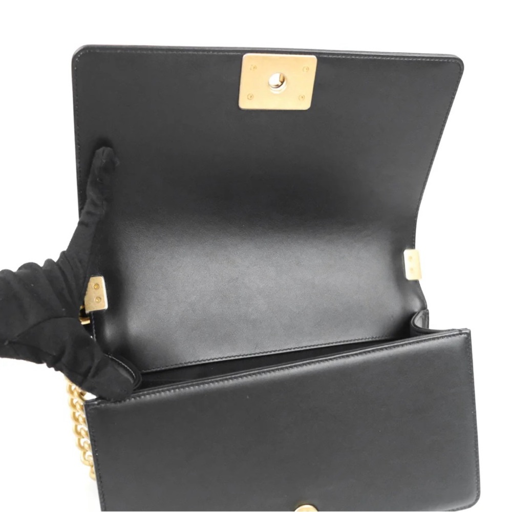 CHANEL Black and Gold Lambskin Boy Bag - Picture 13 of 15